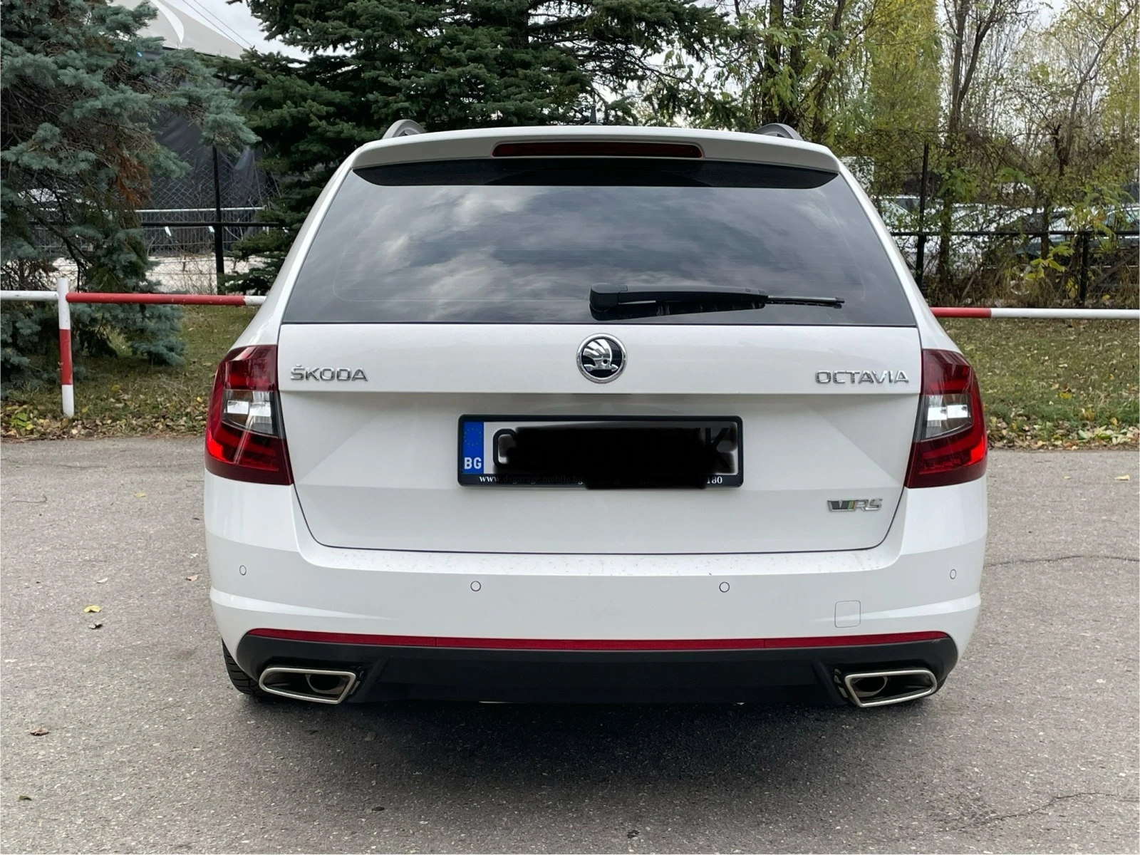 Skoda Octavia VRS-245к.с. СЕРВИЗНА ИСТОРИЯ  - изображение 4