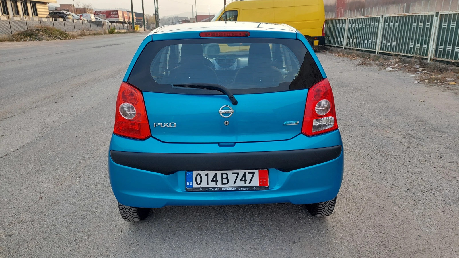 Nissan Pixo 1.0i 90000км Германия Отлична - изображение 7