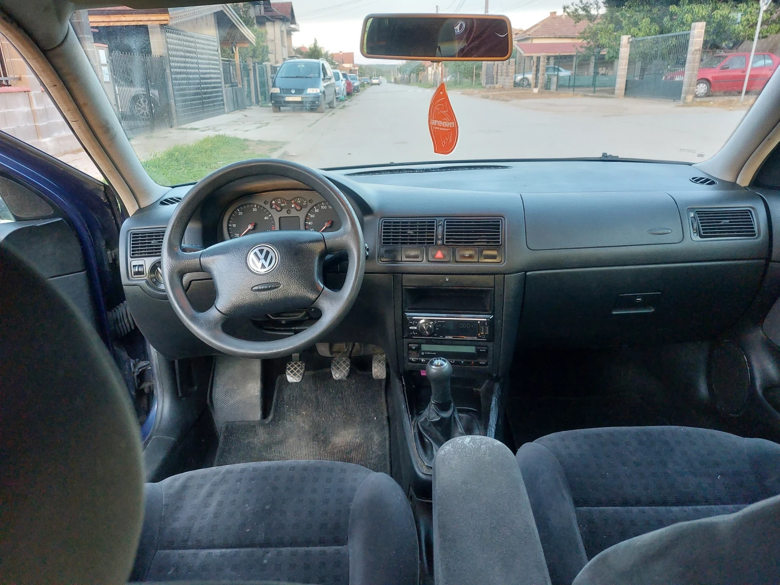 VW Golf  - изображение 8