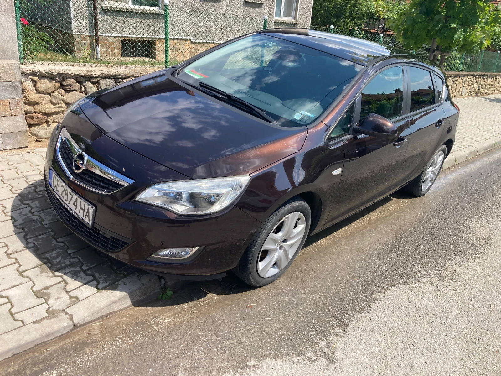 Opel Astra J 1.4 Turbo - petrol - изображение 2
