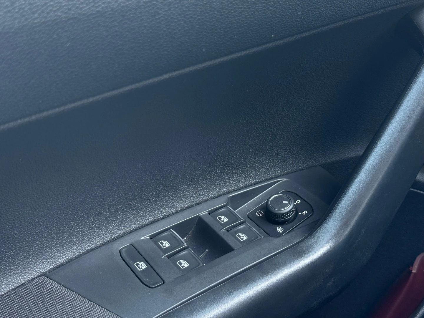 VW Taigo  - изображение 10