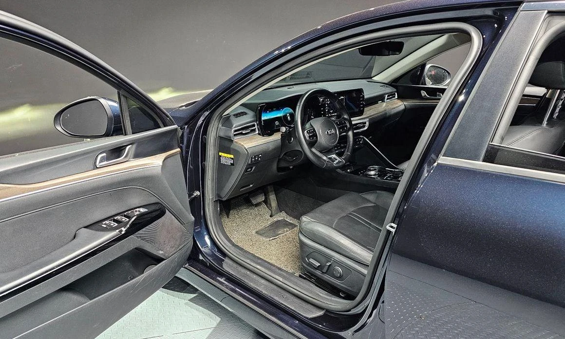 Kia K5 | Mobile.bg   11