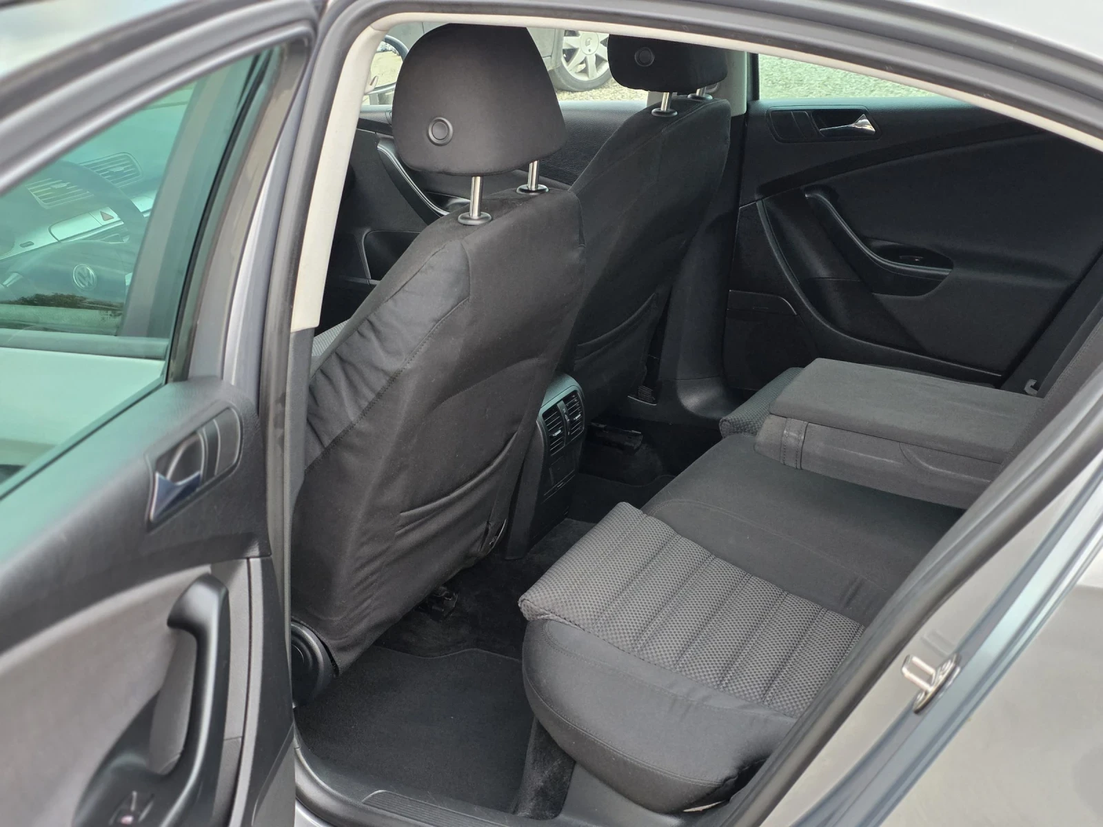 VW Passat 2.0tdi 140 k.c. ЛИЗИНГ - изображение 9