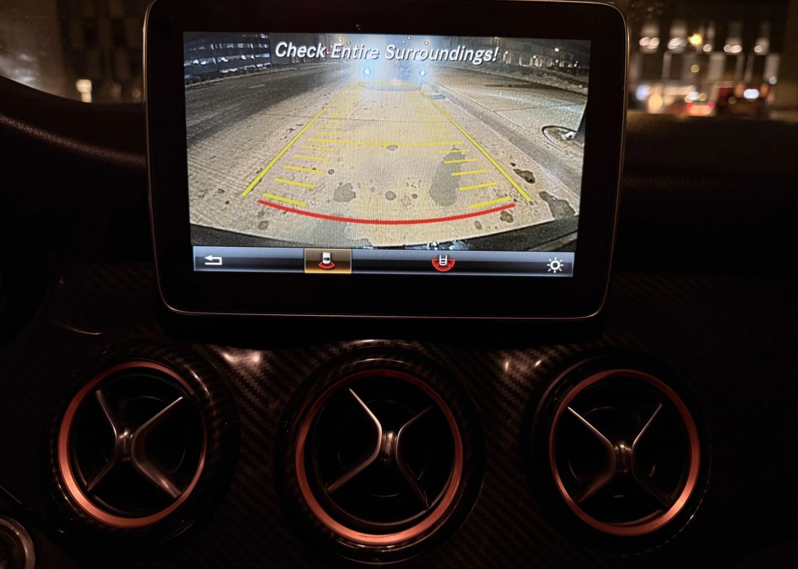 Mercedes-Benz CLA 250 4MATIC - изображение 10