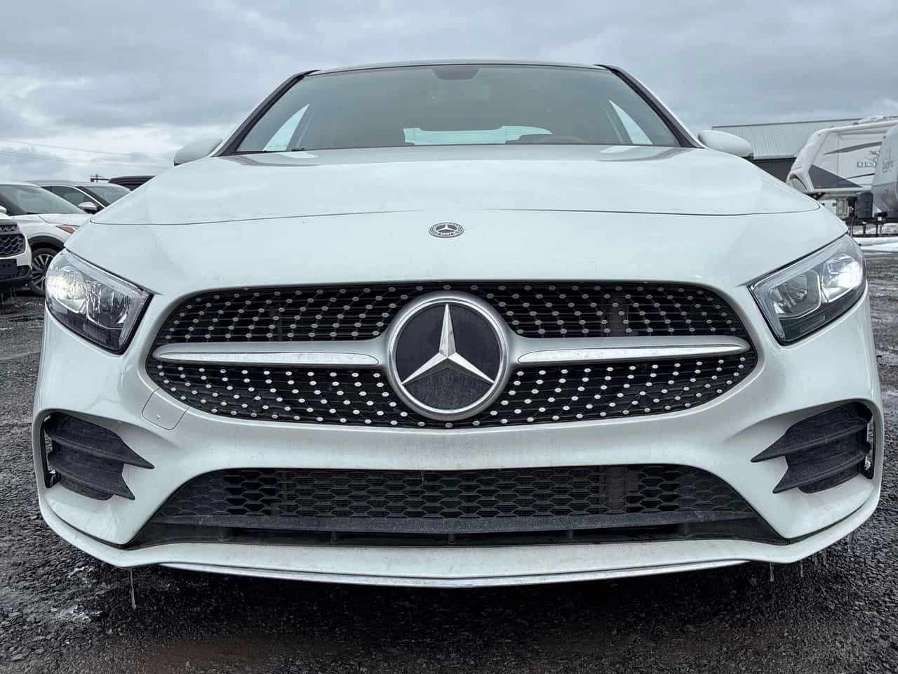 Mercedes-Benz A 220 CARFAX, снимка 6 - Автомобили и джипове - 53841615