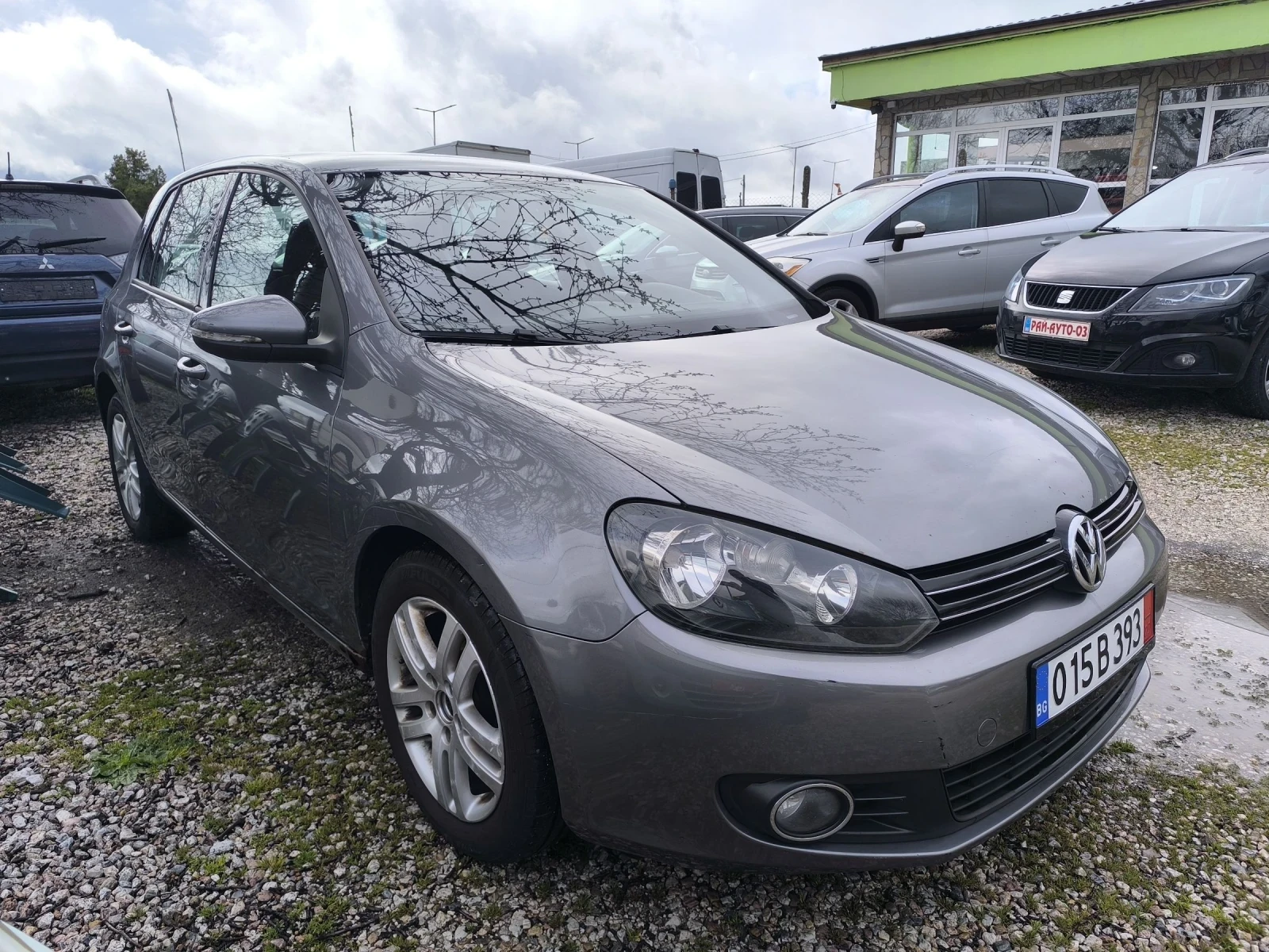 VW Golf 6 2.0tdi 110ps.