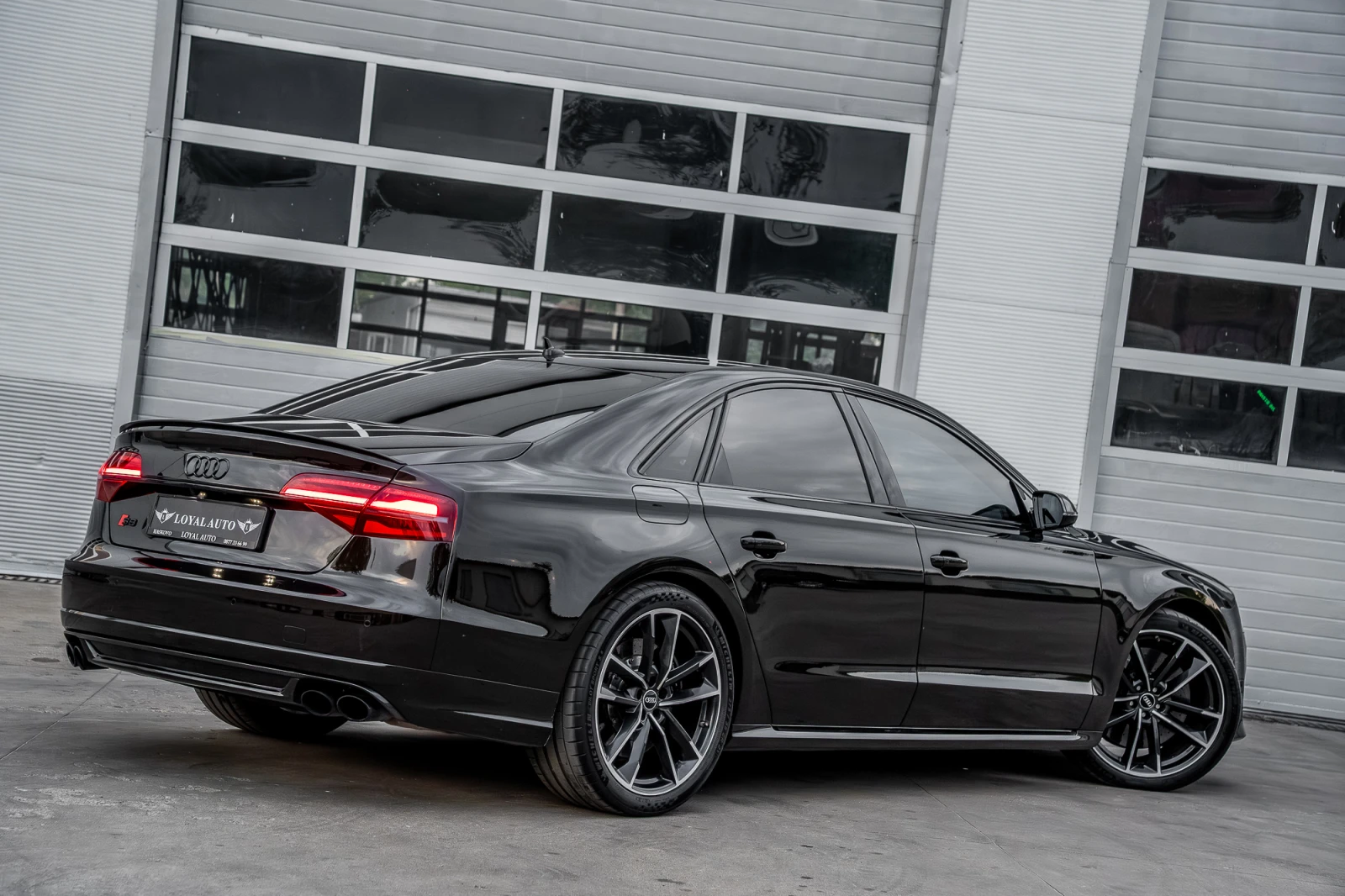 Audi S8 PLUS , снимка 4 - Автомобили и джипове - 54144007