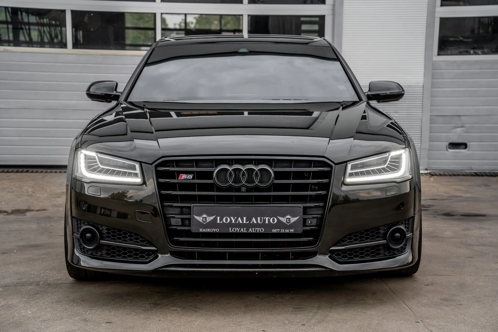 Audi S8 PLUS , снимка 2 - Автомобили и джипове - 54144007