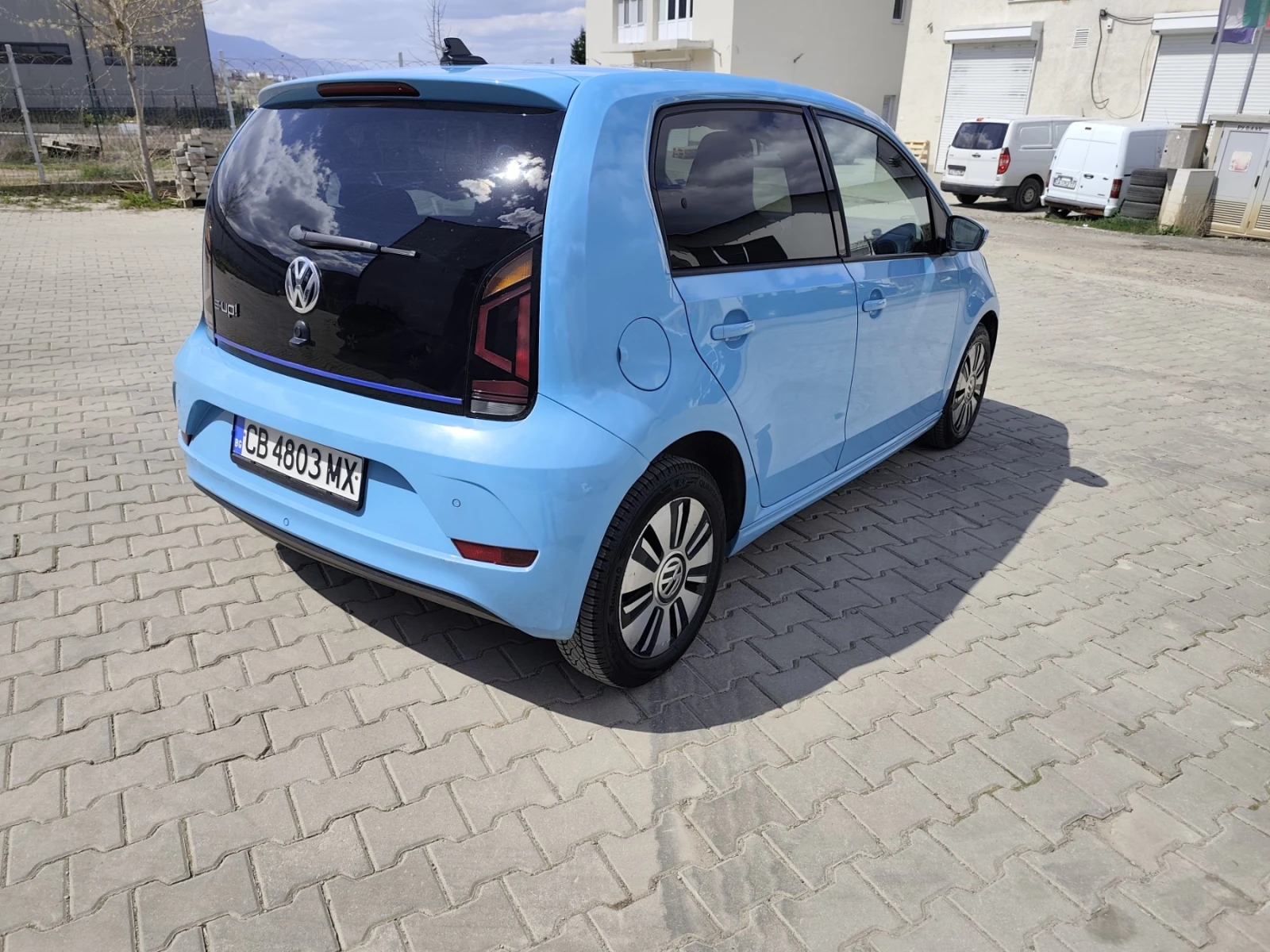 VW Up 16.7kW, снимка 3 - Автомобили и джипове - 54352551