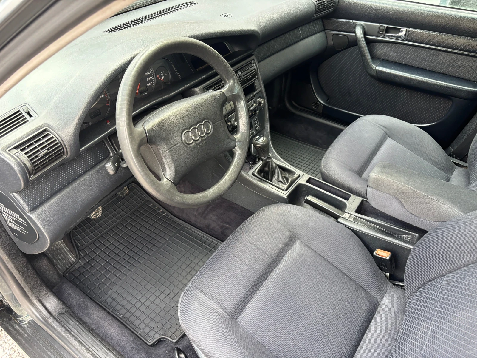 Audi A6 2.5 TDI 116 к.с, снимка 8 - Автомобили и джипове - 54752809