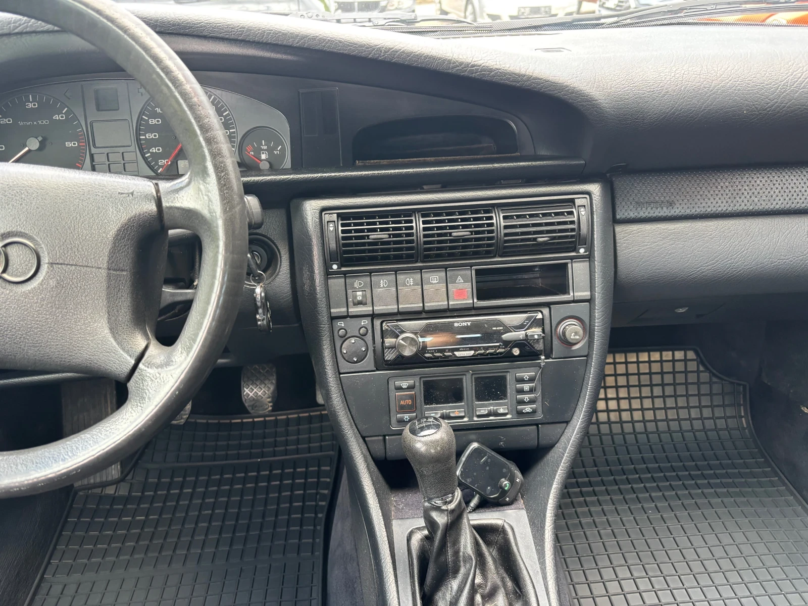 Audi A6 2.5 TDI 116 к.с, снимка 10 - Автомобили и джипове - 54752809