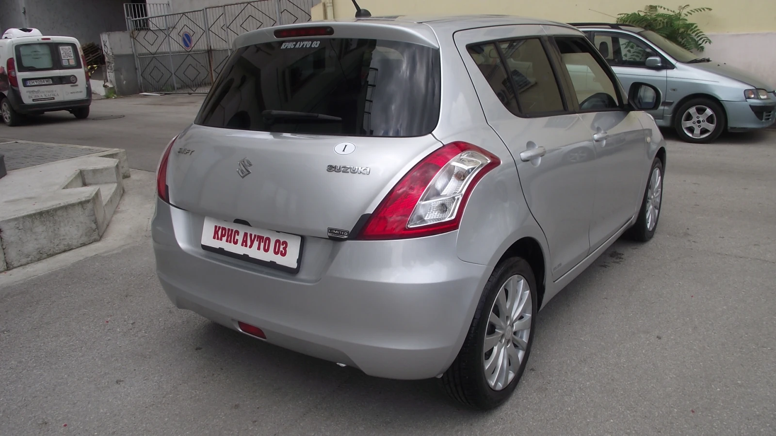 Suzuki Swift 1.3.i.95.k.c.5.100 km.НОВА., снимка 3 - Автомобили и джипове - 54788904