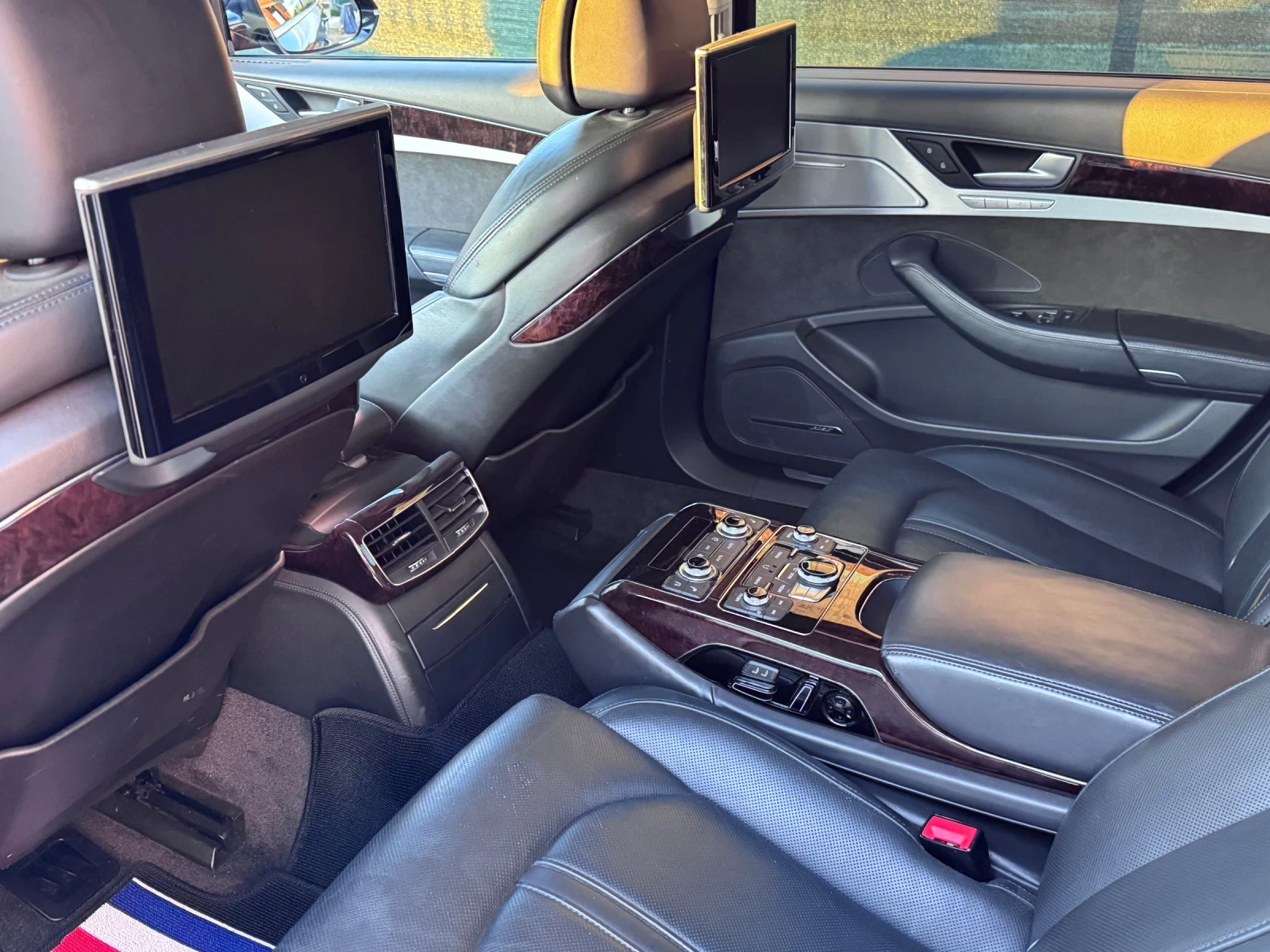 Audi A8, снимка 3 - Автомобили и джипове - 54974390