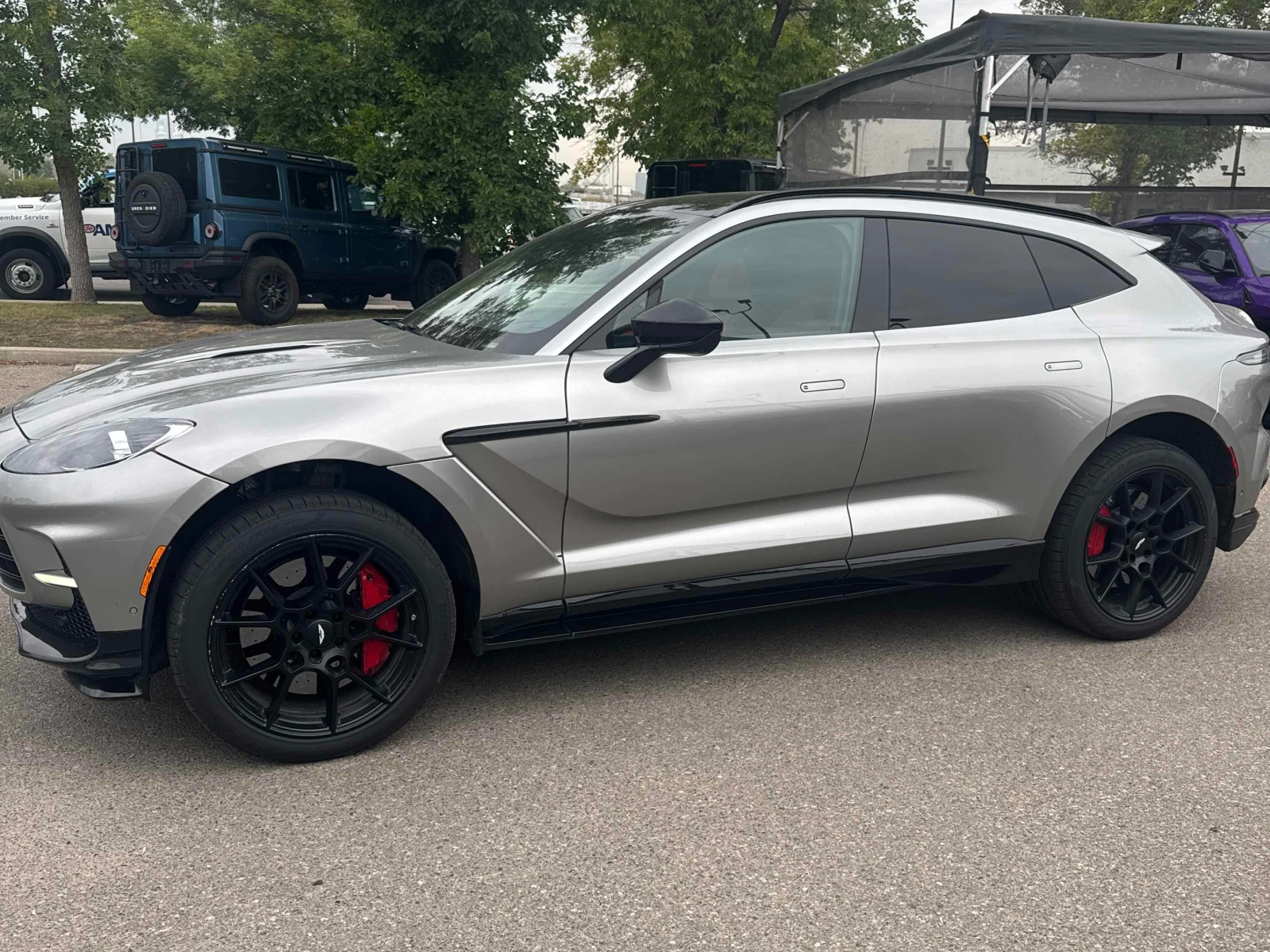 Aston Martin DBX 707* CARFAX* ���������* �������* ����������*  | Mobile.bg � ����������� 2