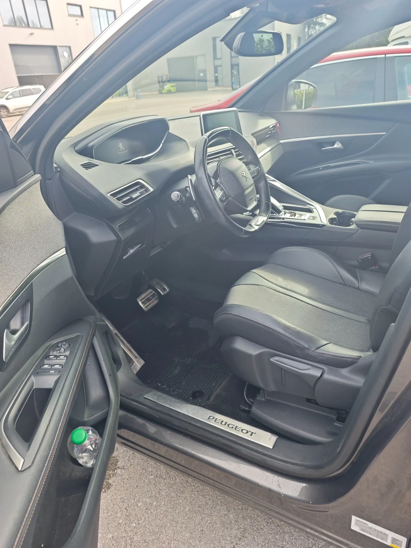 Peugeot 3008, снимка 14 - Автомобили и джипове - 56085311