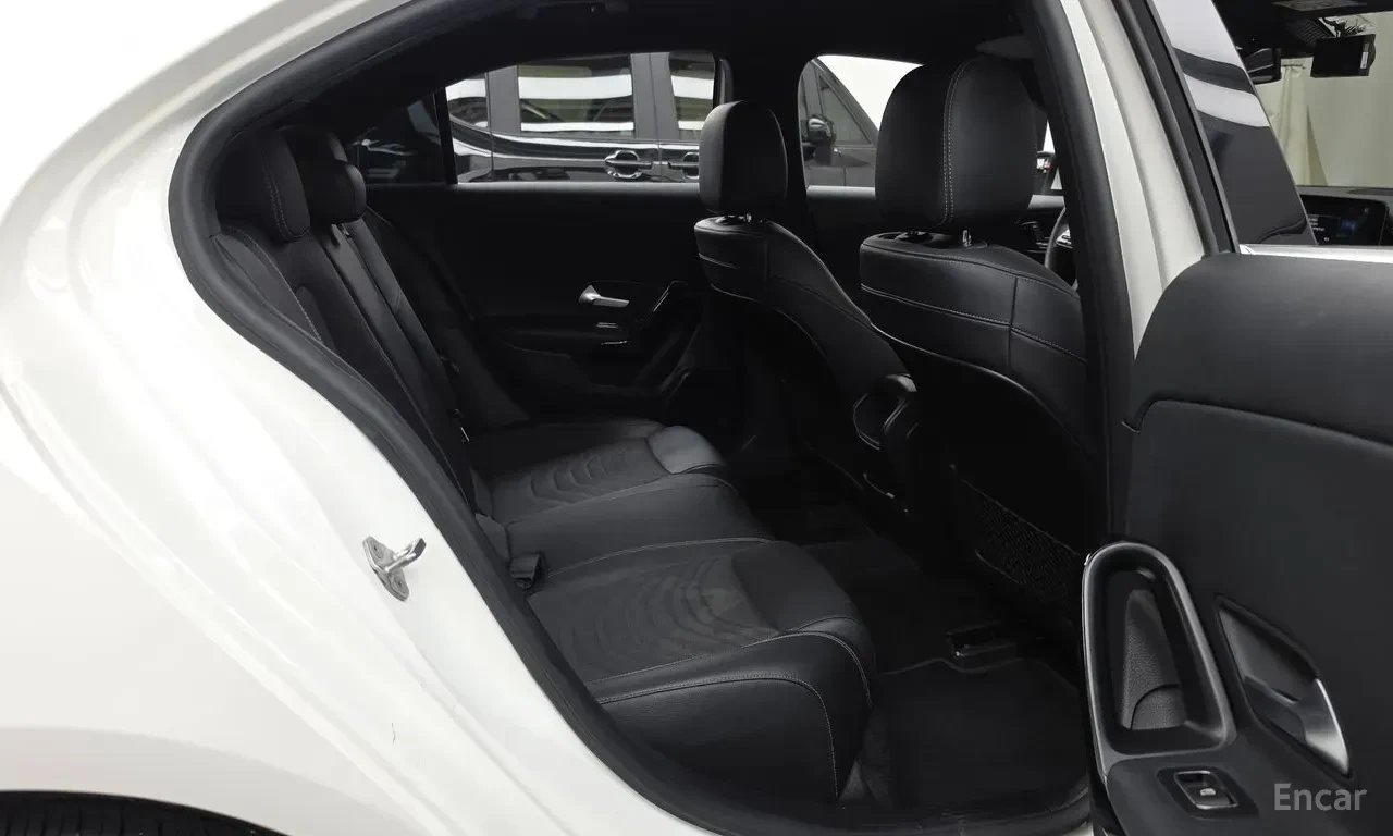 Mercedes-Benz A 250 AMG* LINE* 4MATIC* �����* ������* ������*  | Mobile.bg � ����������� 14
