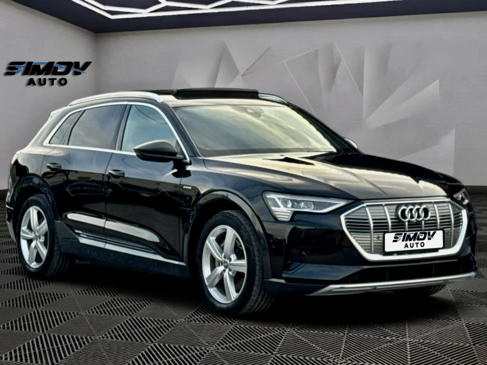 Audi E-Tron 55 S-LINE 87000КМ. ПАНОРАМА HEAD-UP KEYLESSGO КАМЕ