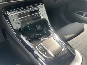 Mercedes-Benz EQC  400/4MATIC/408HP/KEYLESS/CAM/AMBI/420b, снимка 17