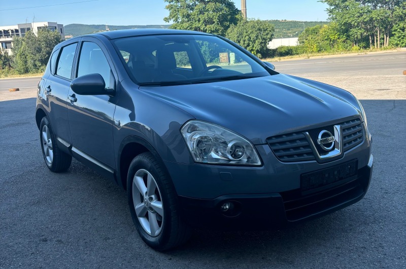 Nissan Qashqai 2.0DCI, снимка 2 - Автомобили и джипове - 46774894