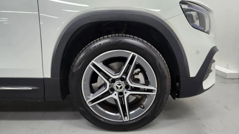 Mercedes-Benz GLC 250 4Matic AMG Line, снимка 4 - Автомобили и джипове - 49821343