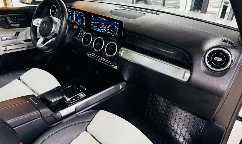 Mercedes-Benz GLC 250 4Matic AMG Line, снимка 7 - Автомобили и джипове - 49821343
