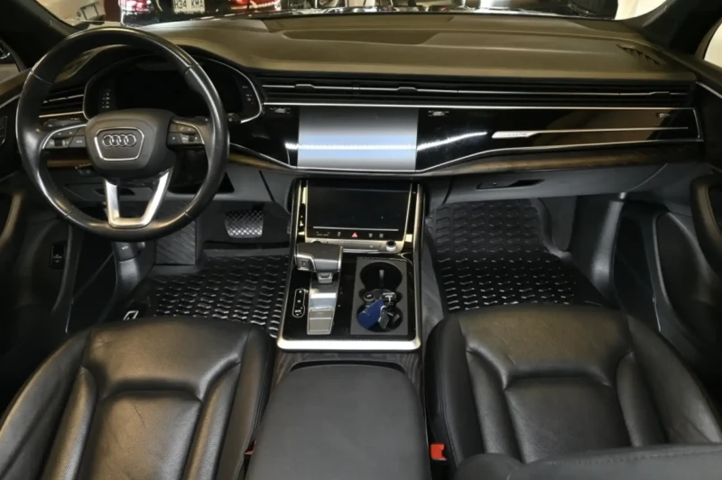 Audi Q7 2021 Audi Q7 TECHNIK, снимка 5 - Автомобили и джипове - 52622540