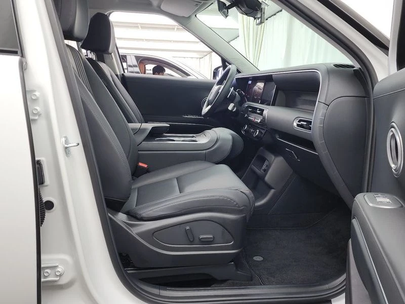 Hyundai Palisade 2.5 Automatic, снимка 6 - Автомобили и джипове - 55655923
