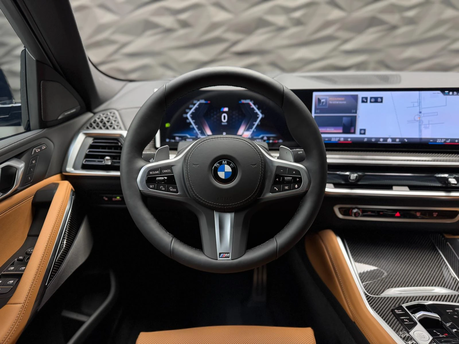 BMW X6 xDrive30d M-pack H&K* 360* Lift* Подгрев - изображение 6