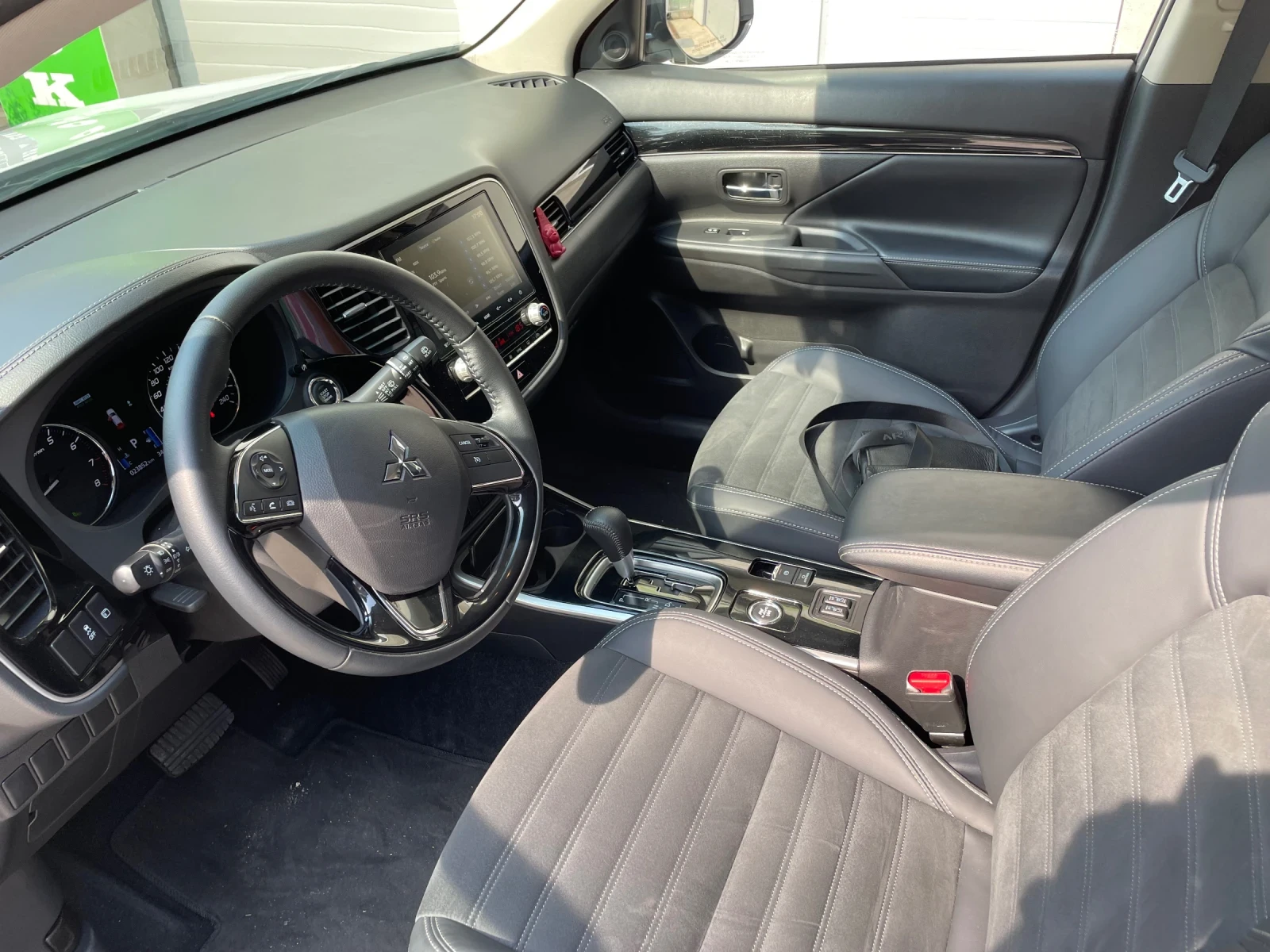 Mitsubishi Outlander | Mobile.bg � ����������� 11