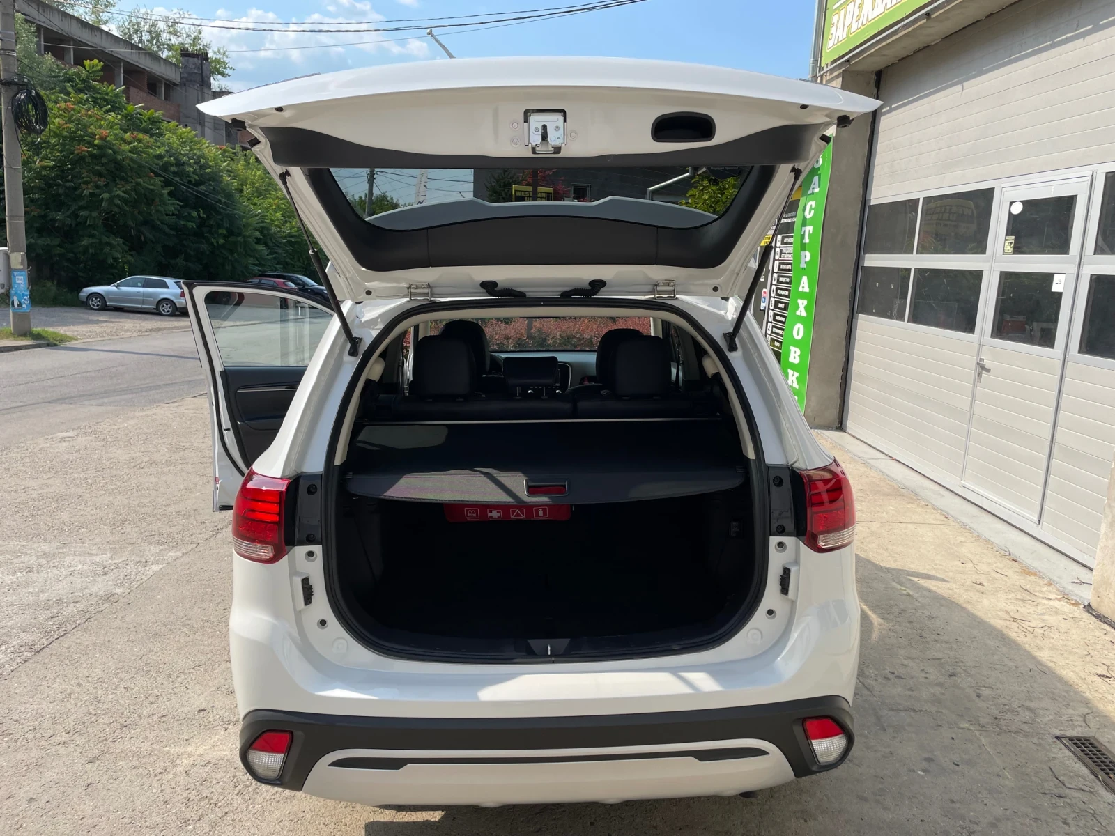 Mitsubishi Outlander | Mobile.bg � ����������� 15