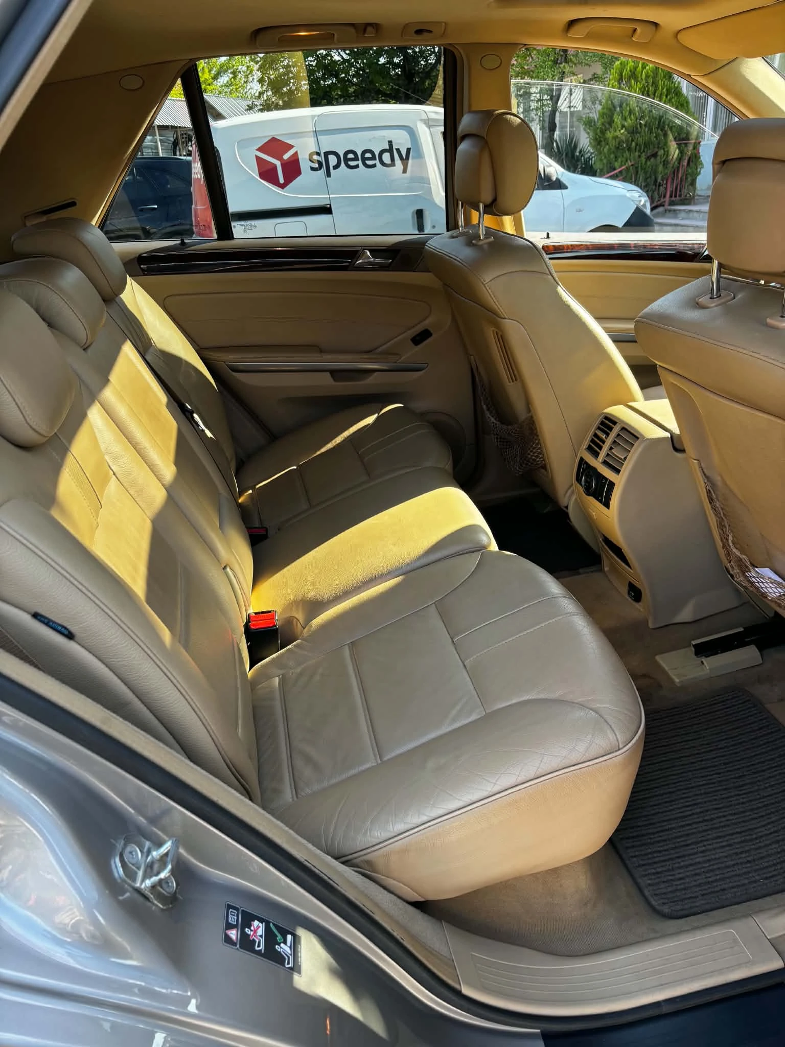 Mercedes-Benz ML 320 W164, снимка 9 - Автомобили и джипове - 54482591