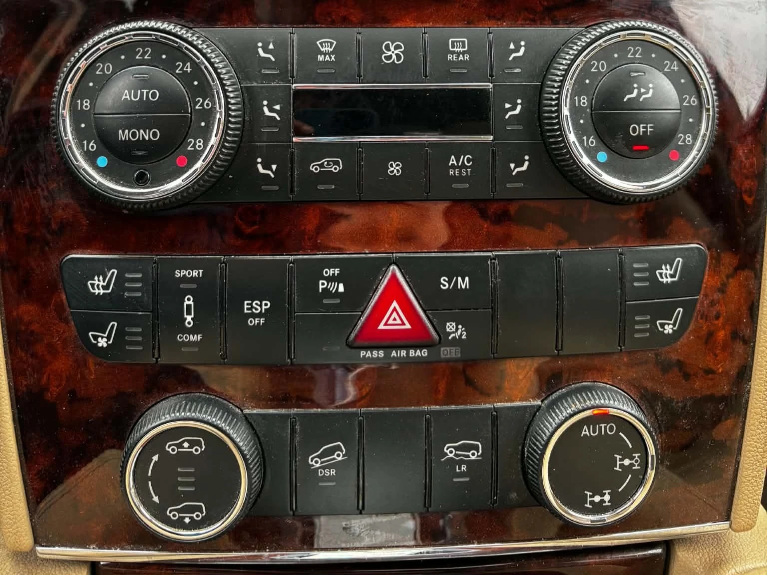 Mercedes-Benz ML 320 W164, снимка 7 - Автомобили и джипове - 54482591