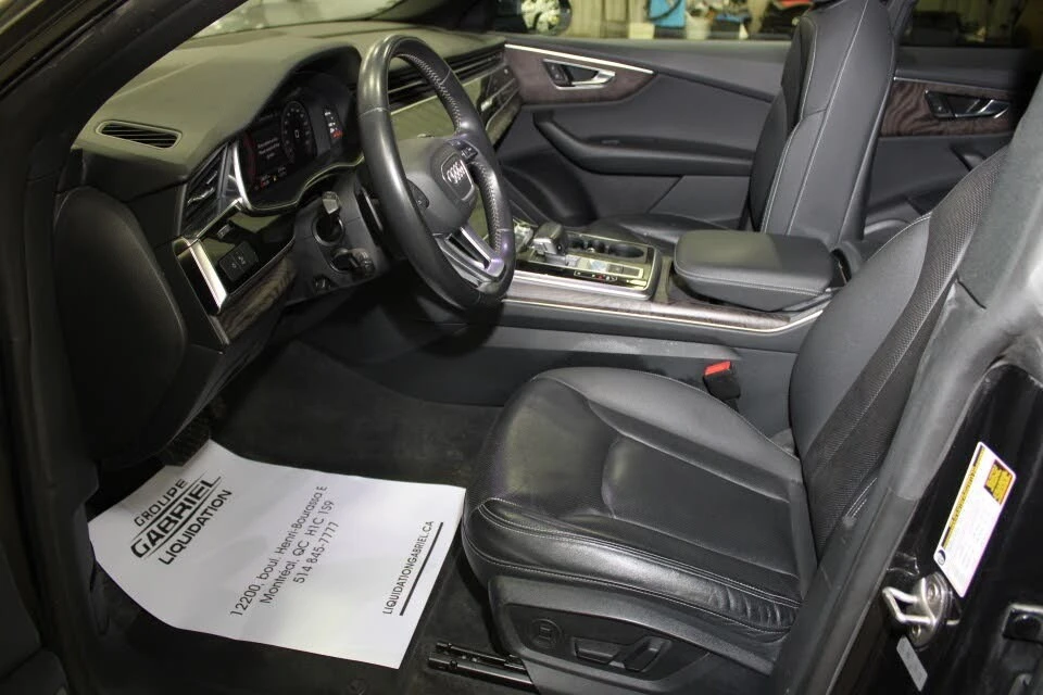 Audi Q8 QUATTRO* ОБДУХВАНЕ* ПАНО* 360* КАМЕРИ* ПОДГРЕВ* , снимка 10 - Автомобили и джипове - 54497147