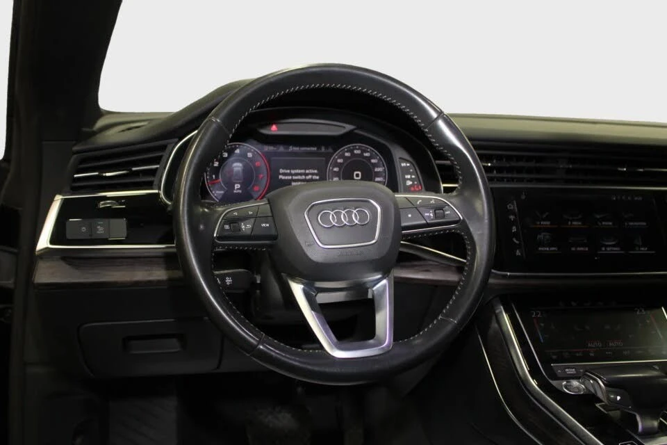 Audi Q8 QUATTRO* ОБДУХВАНЕ* ПАНО* 360* КАМЕРИ* ПОДГРЕВ* , снимка 8 - Автомобили и джипове - 54497147
