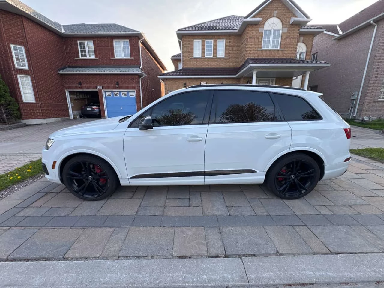 Audi Q7 MATRIX* BANG&OLUFSEN* ДИСТРОНИК* 360 КАМЕРА* , снимка 3 - Автомобили и джипове - 54602719
