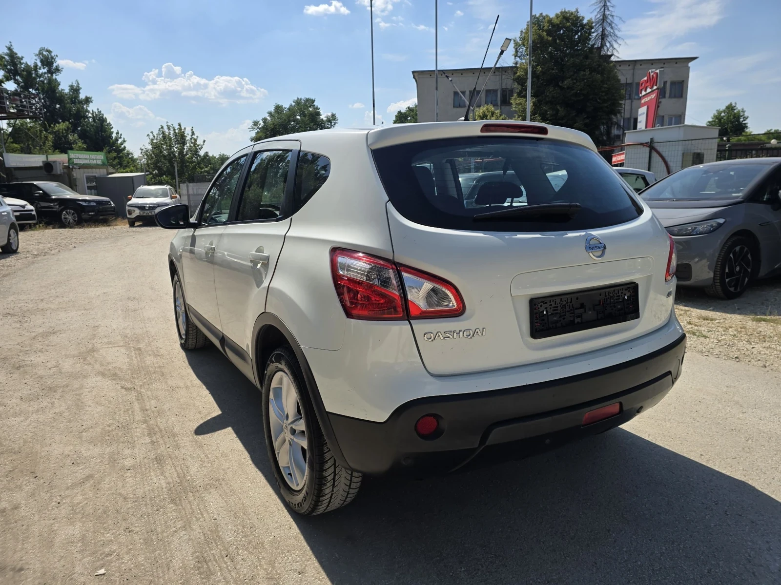 Nissan Qashqai 2.0dci 150к.с 4х4 , снимка 3 - Автомобили и джипове - 55102727