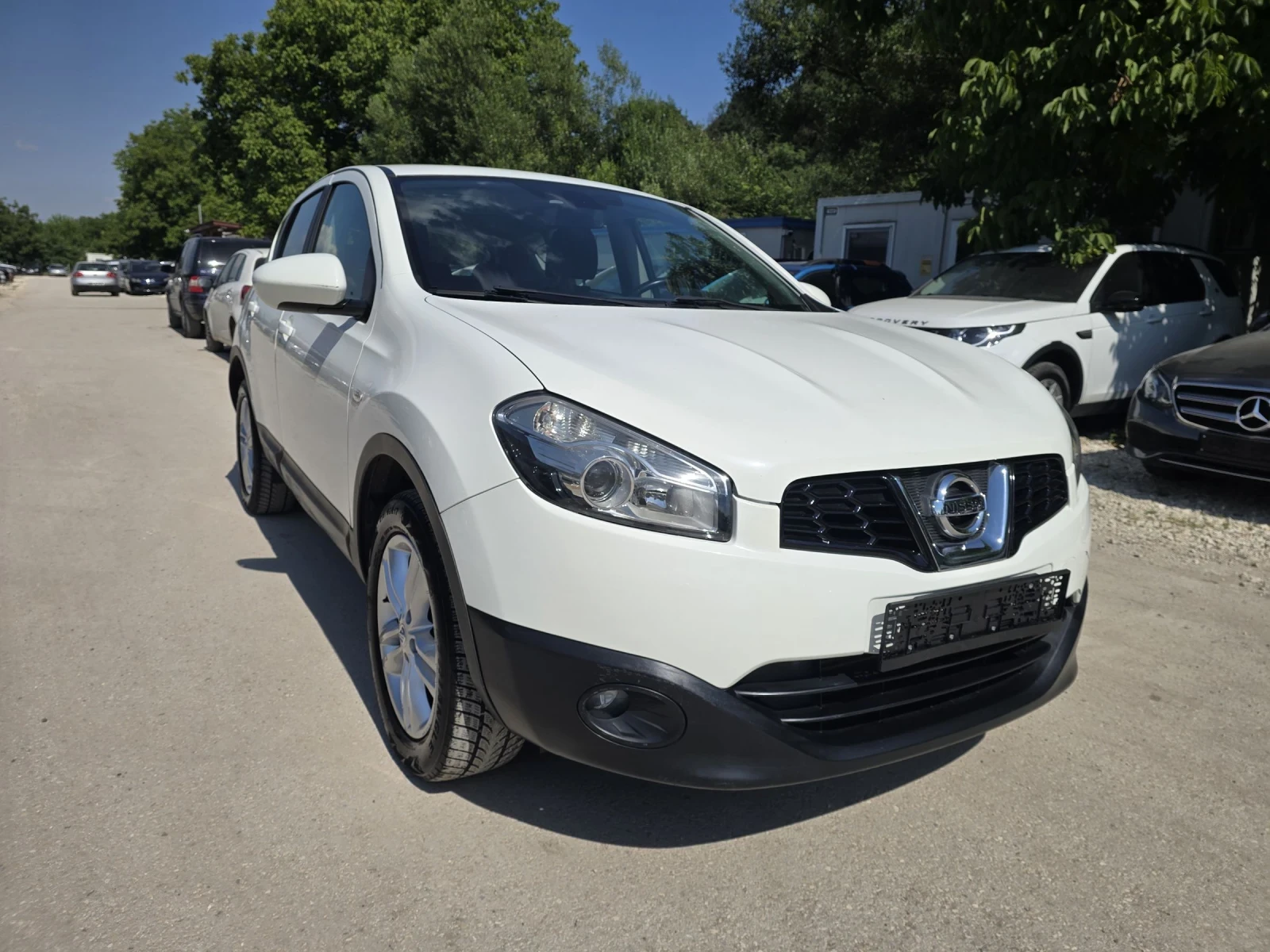 Nissan Qashqai 2.0dci 150к.с 4х4 , снимка 2 - Автомобили и джипове - 55102727