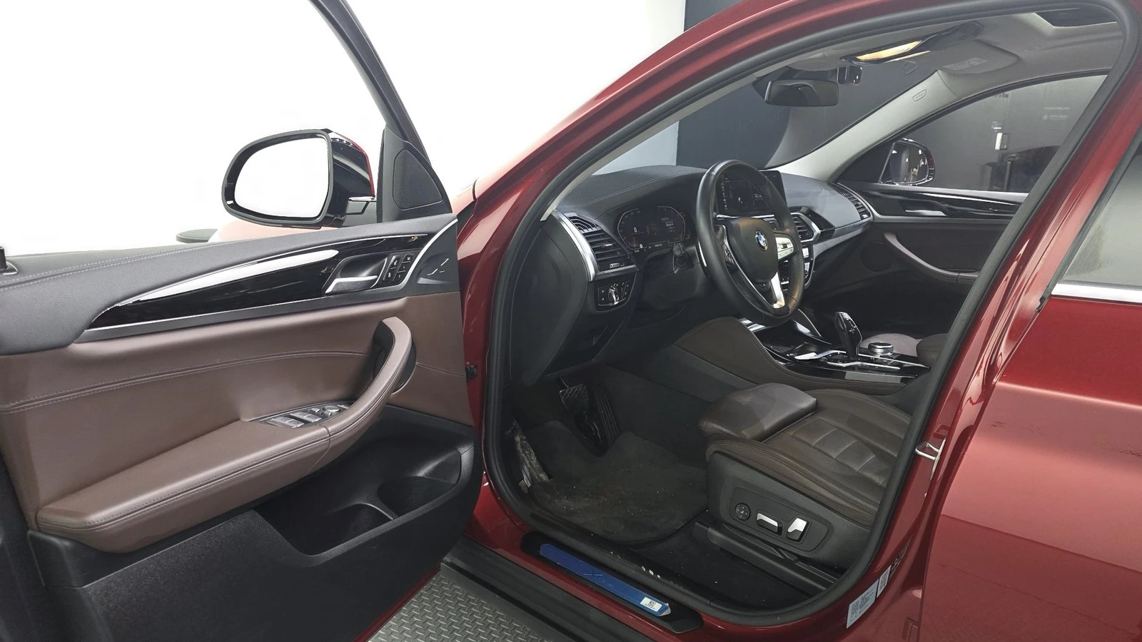 BMW X4 xDrive20i* ЛЮК* HUD* 360* KEYLESS* КРАЙНА ЦЕНА, снимка 10 - Автомобили и джипове - 55243788