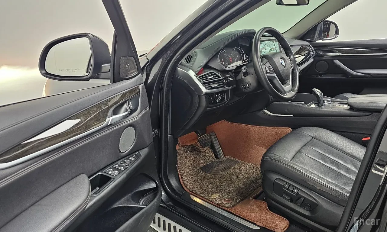 BMW X6 X Drive 30 D Дигитален километраж, снимка 5 - Автомобили и джипове - 55897148
