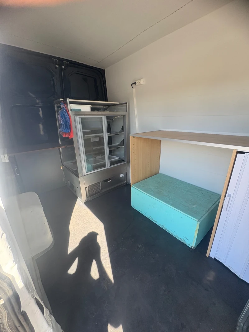 Ford Transit Подвижен магазин, снимка 8 - Бусове и автобуси - 52527319