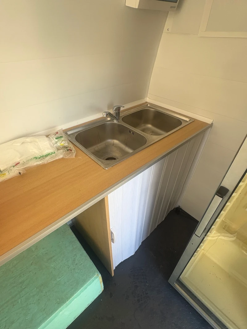 Ford Transit Подвижен магазин, снимка 13 - Бусове и автобуси - 52527319