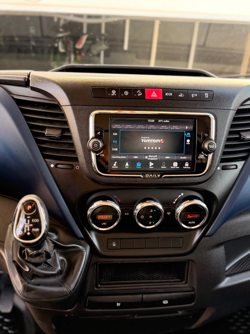 Iveco 35c18 Внос Швейцария!, снимка 11 - Бусове и автобуси - 52333927