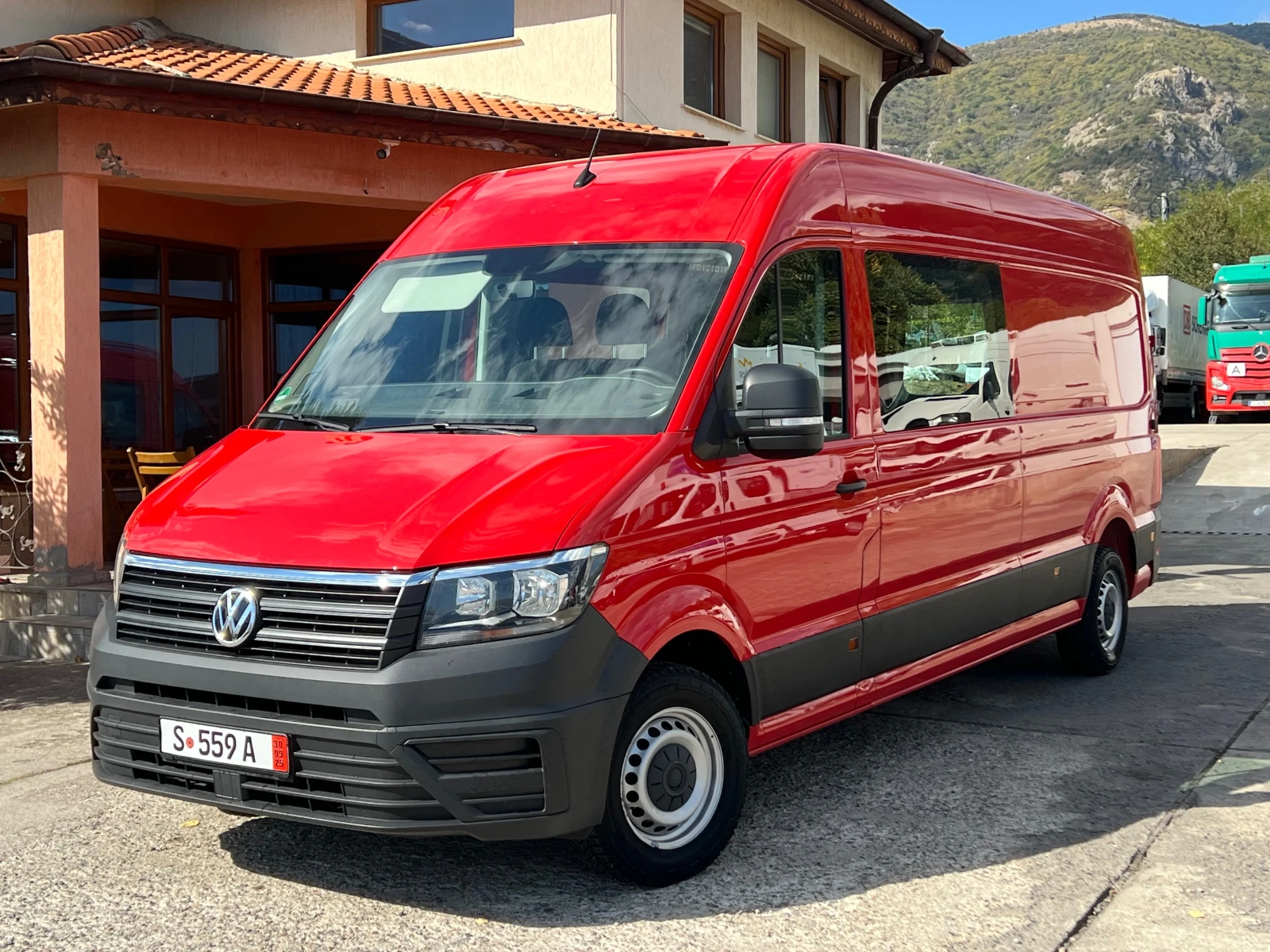 VW Crafter 5+ 1 МЕСТА , MAXI , Клима , ТОВАРОПЪТНИЧЕСКИ - изображение 2