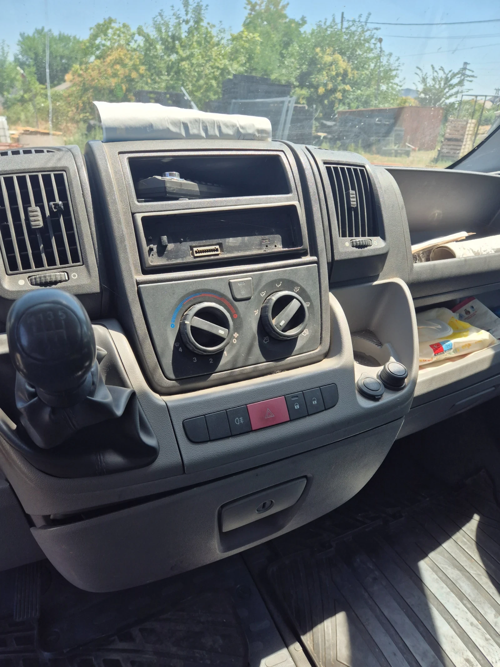 Peugeot Boxer, снимка 8 - Бусове и автобуси - 55845952