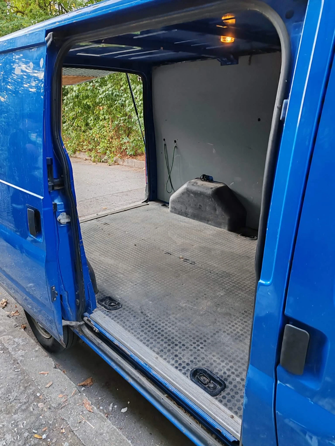 Ford Transit, снимка 13 - Бусове и автобуси - 55984950