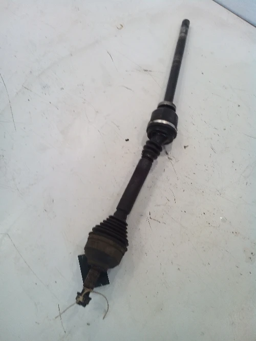 полуоска предна дясна за Рено Лагуна 2.2 Dci