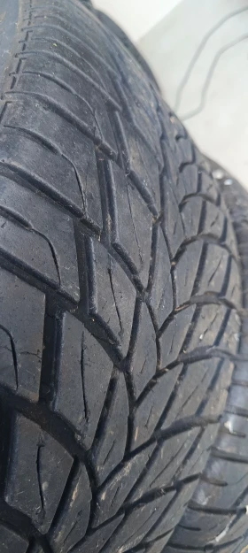 Гуми Всесезонни 255/55R18, снимка 3