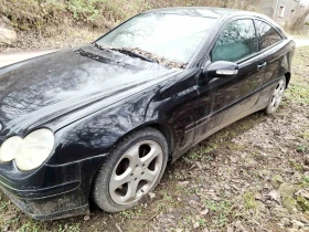 Mercedes-Benz C 220, снимка 2