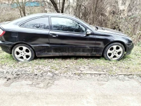 Mercedes-Benz C 220, снимка 3