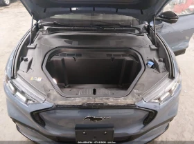 Ford Mustang Mach-E Premium, снимка 10